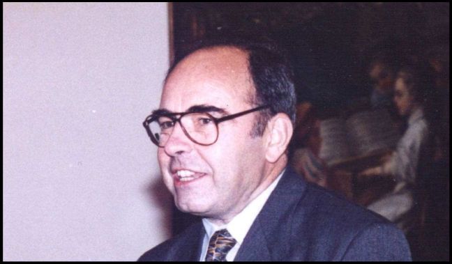 Dr. <b>Dieter Scholz</b>, Dekan von 1992 bis 1996 - 1222761560_293_0