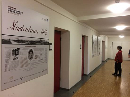 Ausstellungstafeln 150 Jahre Meydenbauer in Freyburg