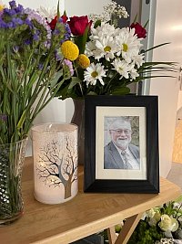 Professor Poellmann deceased